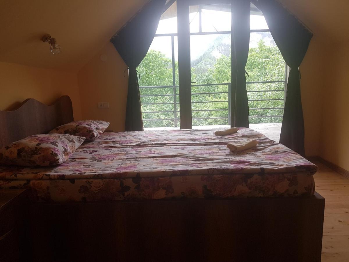 קאחתי Guest House Sando מראה חיצוני תמונה